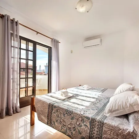 빌라 Spacious 4 Bedroom Villa, Private Pool, Free Air Conditioning And Wifi 쿼테이라